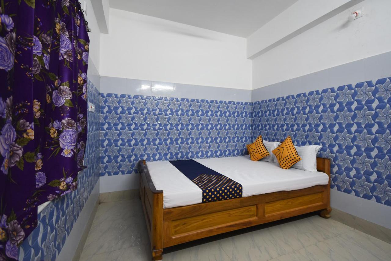 Oyo 72962 Sapphire Hotel 3*