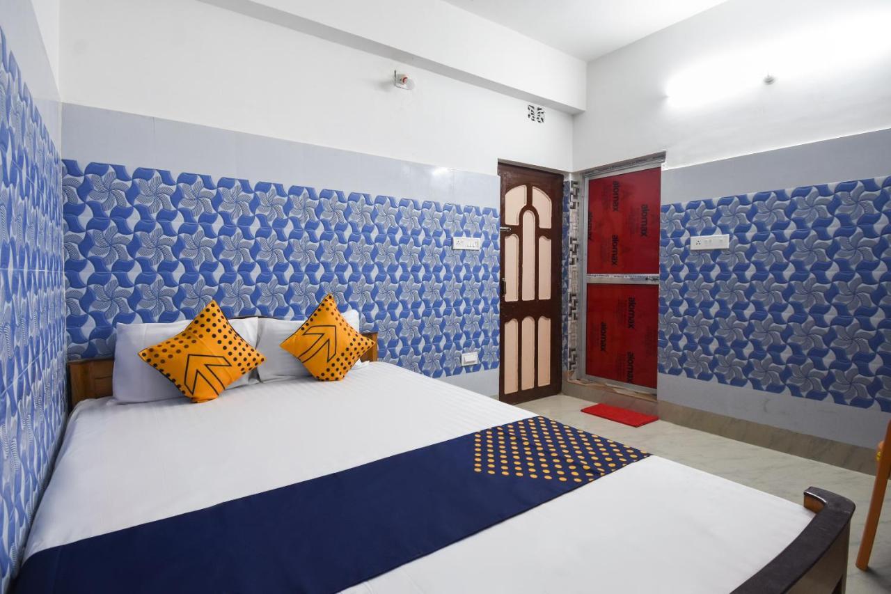 Oyo 72962 Sapphire 3* Lucknow